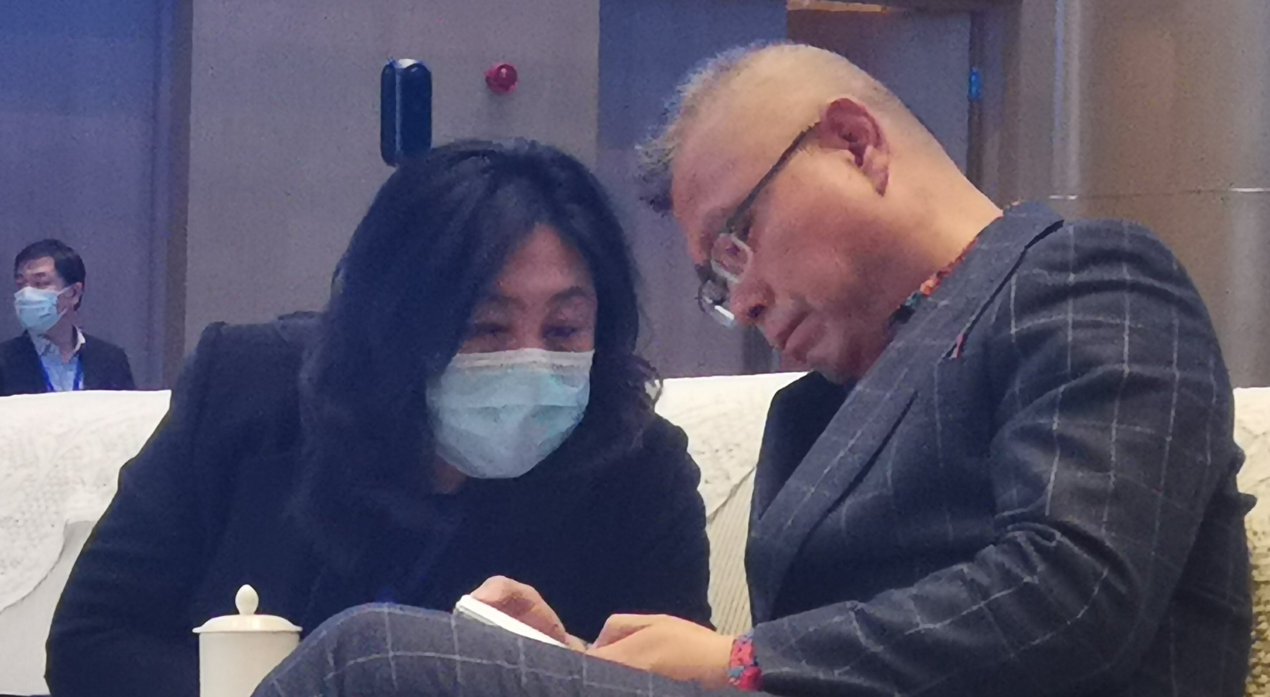 市长与大伽勉励“金童玉女”加大对中小微企业争做独角兽的赋能力度！(图5)