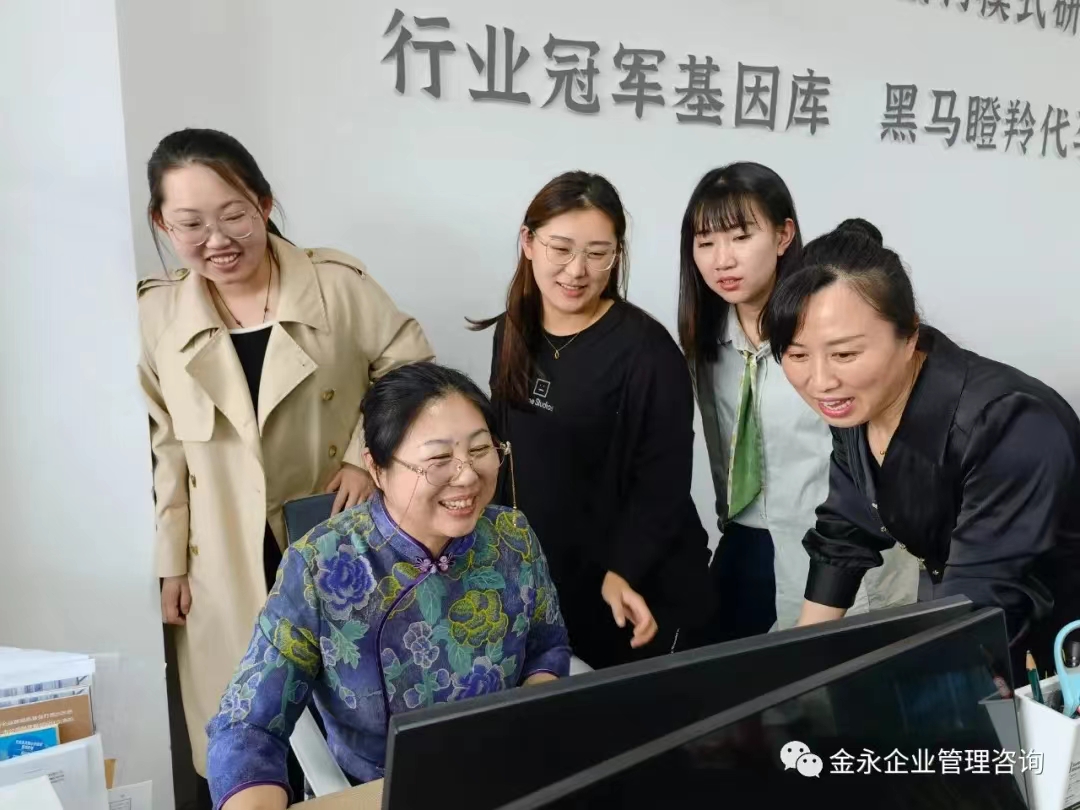 七娘娘喊老板快抓短视频红利粗尾巴！(图12)